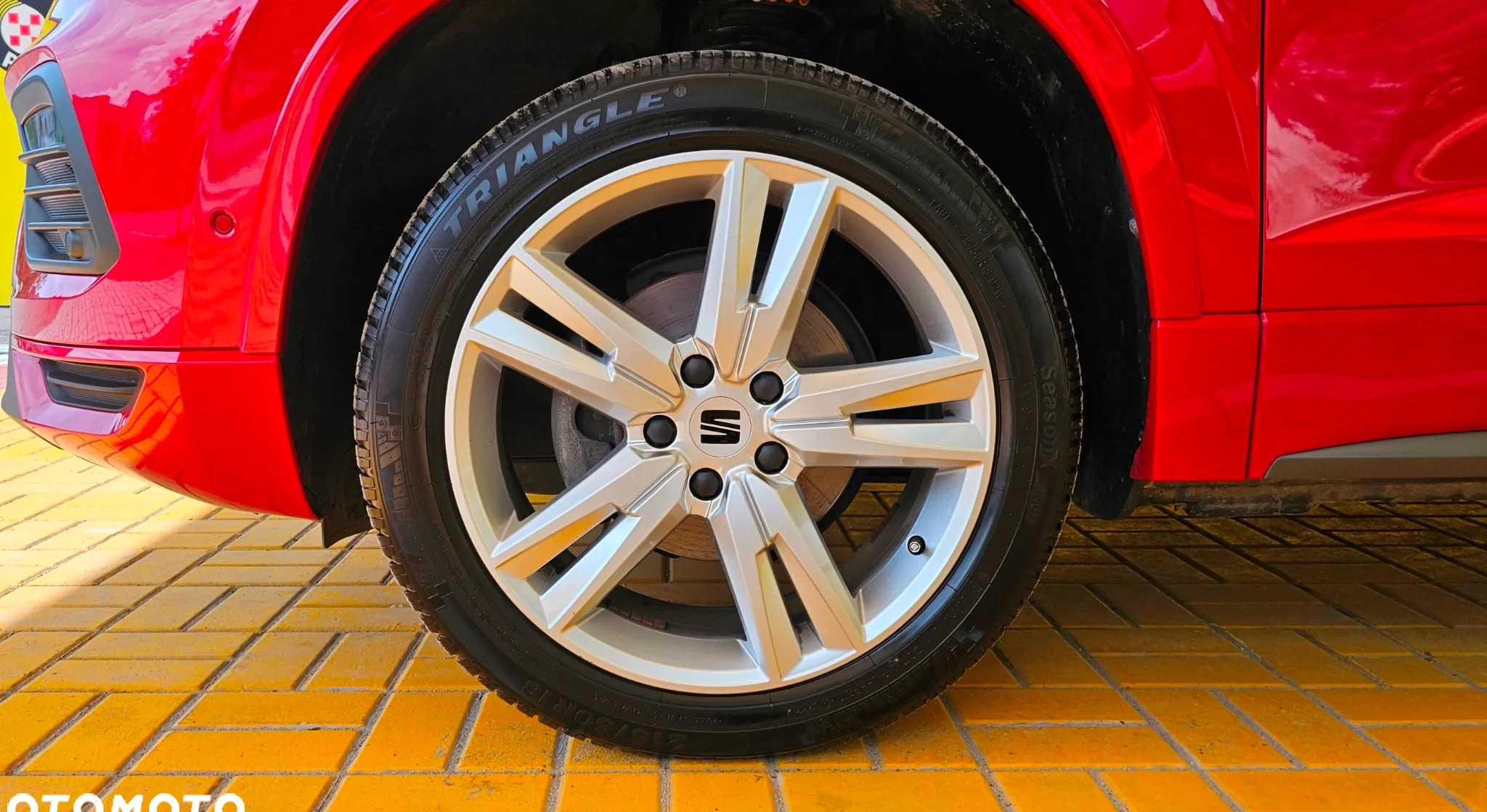 Seat Ateca cena 137370 przebieg: 17300, rok produkcji 2022 z Kielce małe 211